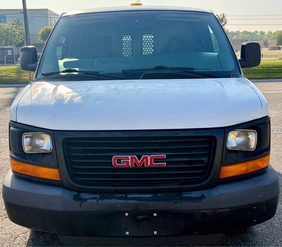 2009 GMC Savana
