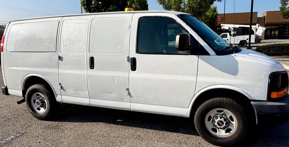 2009 GMC Savana