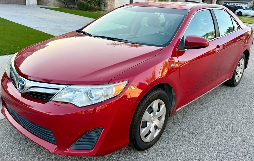 2013 Toyota Camry Hybrid