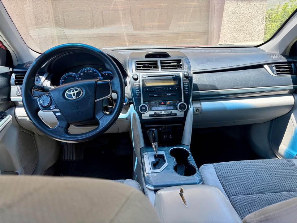2013 Toyota Camry Hybrid